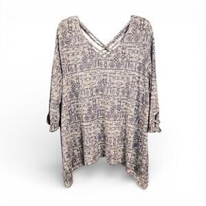 Como Black 2X Blue & Cream Patterned Blouse